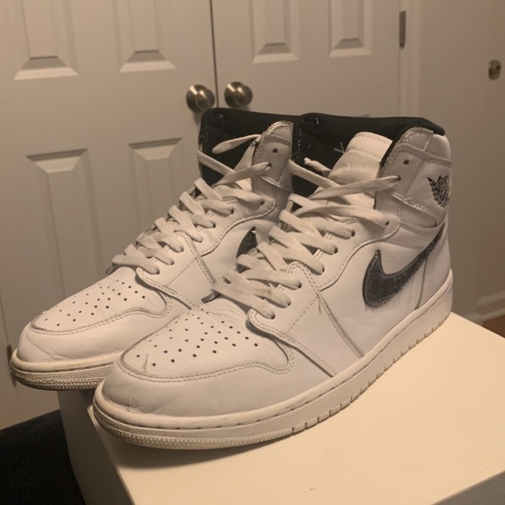 Air Jordan 1 x Feng Chen Wang - Picture 2 of 12